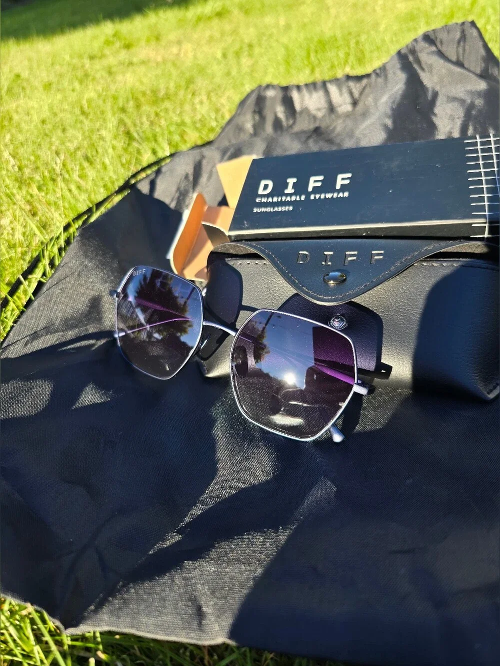NIB! DIFF Eyewear, Harlowe 55mm Square Sunglasses,Aegean Blue Flash